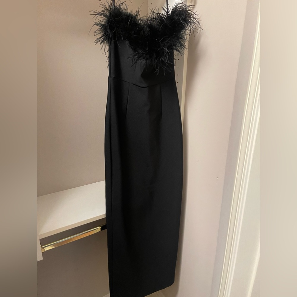 Bella Barnett Strapless Feather Dress USA 6